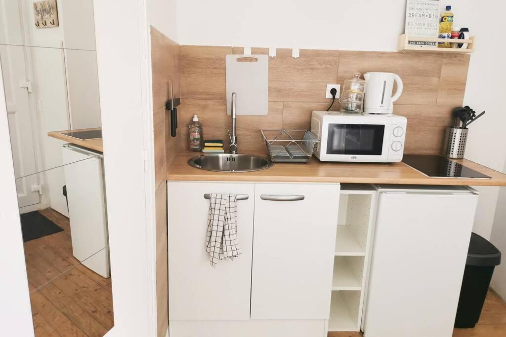 #4 Joli Appartement A 2 Pas Du Metro Et Paris 20 Bagnolet Ngoại thất bức ảnh